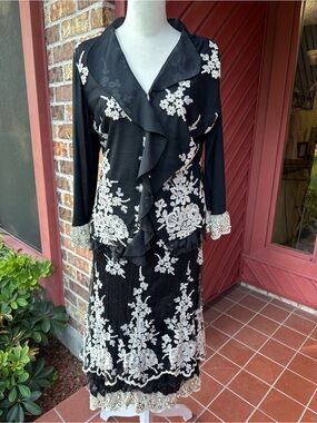 Black & White Lace-Embroidered Ruffle Skirt Set